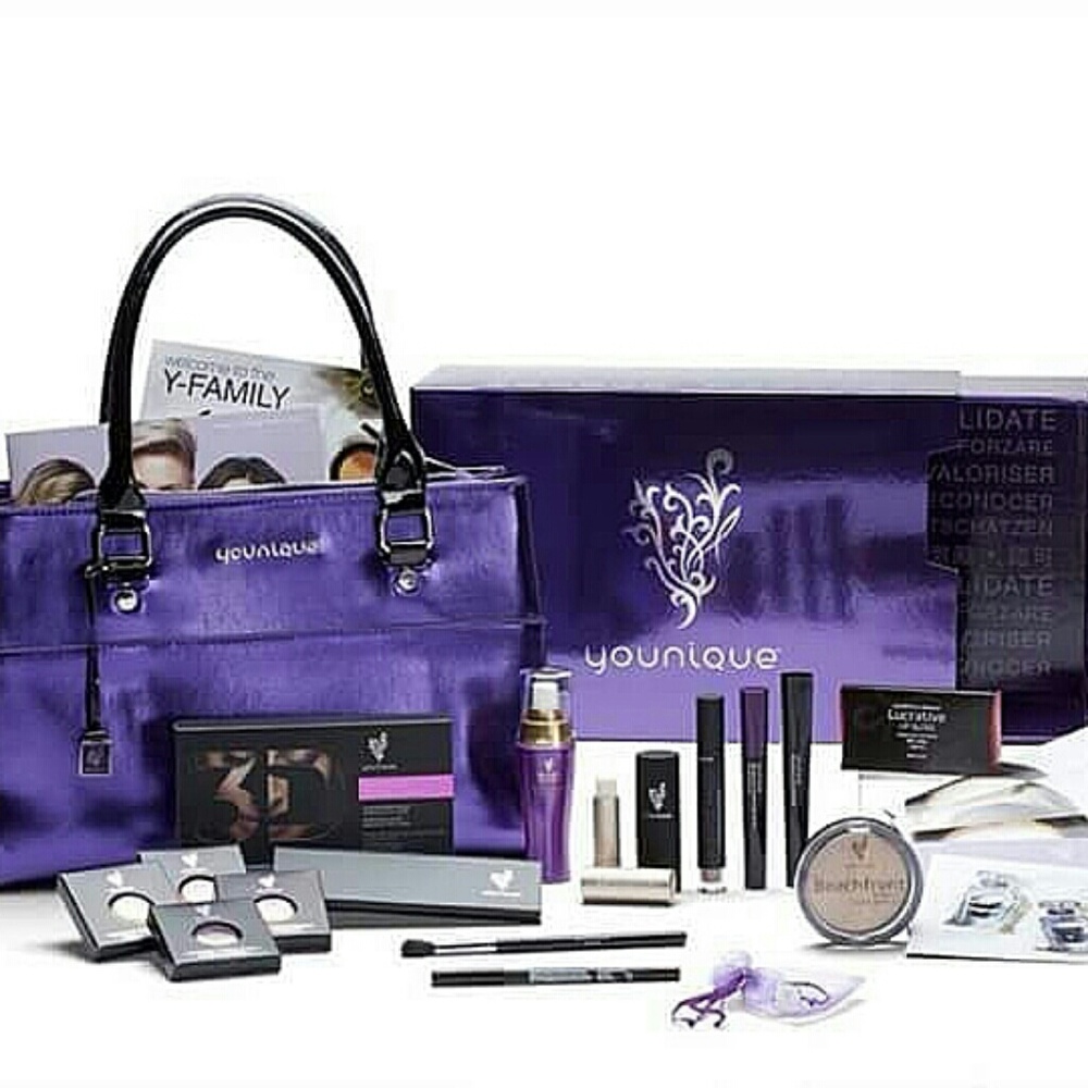 Younique Kit
